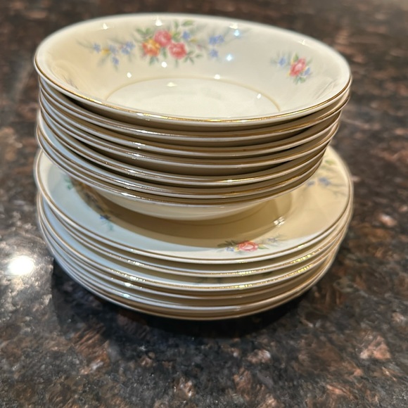 Eggshell Nautilus China by Homer Laughlin 29 items, vintage 1930’s, made in USA - Picture 6 of 9